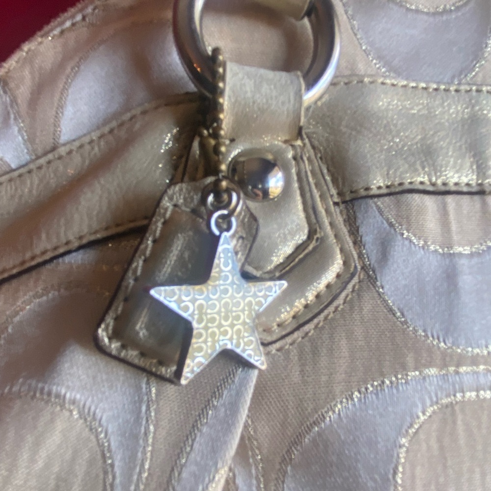 Gold Coach Poppy Signature Gorgeous Gold leather/canvas Lurex Highlight Bag NWOT - Picture 9 of 17
